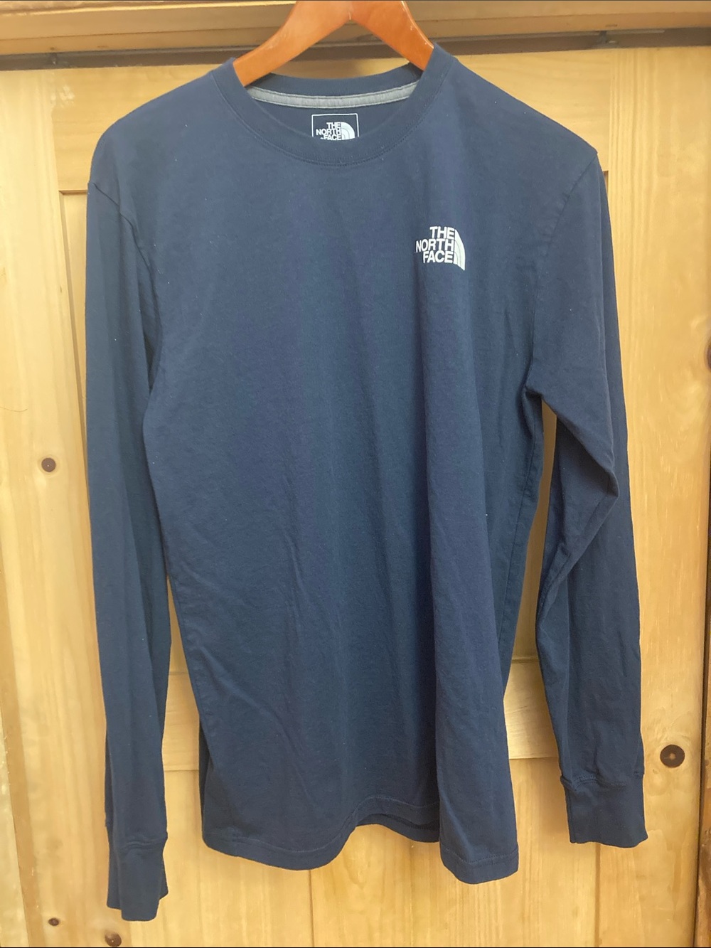 The North Face Never Stop Exploring Long Sleeve T-Shirt